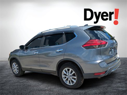 Used 2017 Nissan Rogue SV image 6