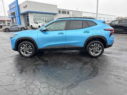 New 2025 Chevrolet Trax LT w/ Driver Confidence Package image 7