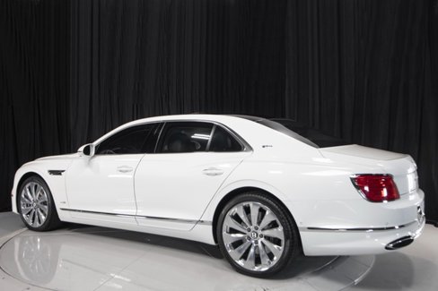 Used 2021 Bentley Flying Spur W12 image 84