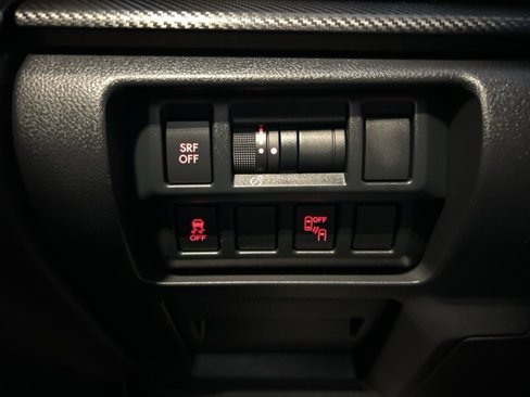 Used 2019 Subaru Crosstrek 2.0i Premium w/ Eyesight System image 69