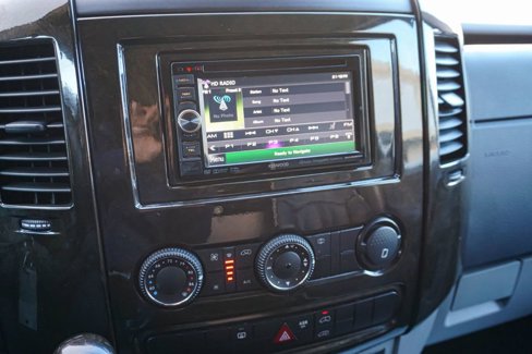 Used 2014 Mercedes-Benz Sprinter 2500 image 19