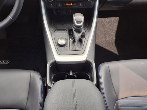 Used 2024 Toyota RAV4 XSE image 21