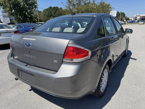 Used 2009 Ford Focus SE image 5