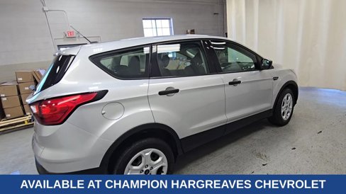 Used 2019 Ford Escape S image 12