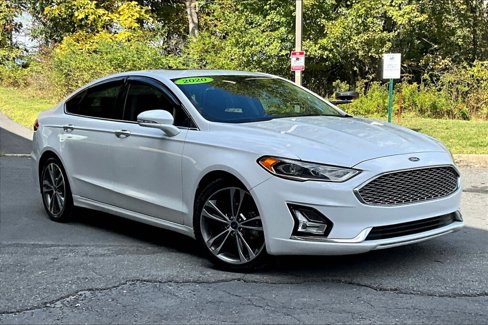 Used 2020 Ford Fusion Titanium image 19
