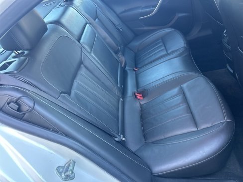 Certified 2012 Buick Regal Leather image 25