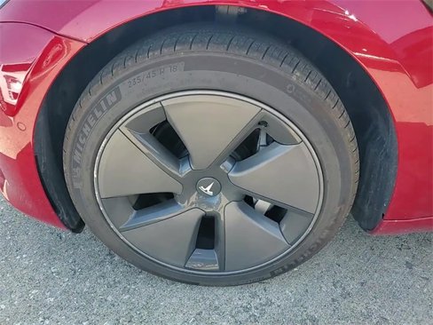 Used 2021 Tesla Model 3 Long Range image 10