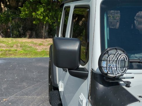 Used 2021 Jeep Wrangler Unlimited Sport image 12