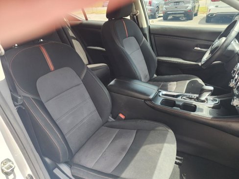 Used 2021 Nissan Sentra SR image 14