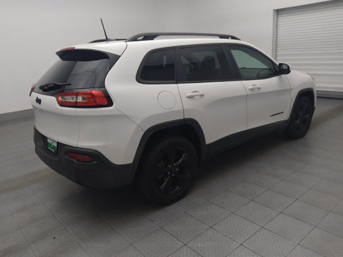 Used 2016 Jeep Cherokee Latitude w/ Comfort/Convenience Group image 10
