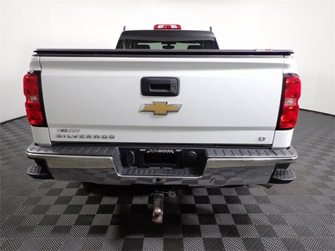 Used 2018 Chevrolet Silverado 1500 LT image 11