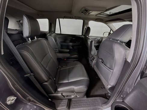 Used 2018 Honda Pilot Elite image 30