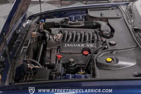 Used 1999 Jaguar XJ8 image 35