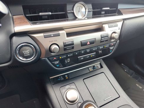 Used 2014 Lexus ES 350 image 21