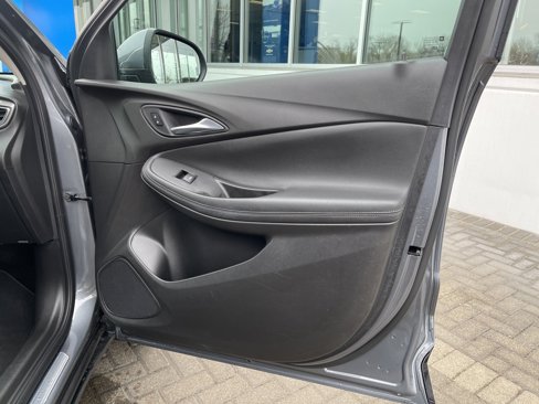 Used 2021 Buick Encore GX Select image 34