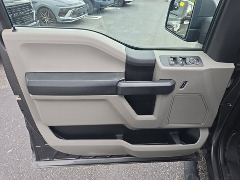 Used 2017 Ford F150 XL w/ Equipment Group 101A Mid image 17