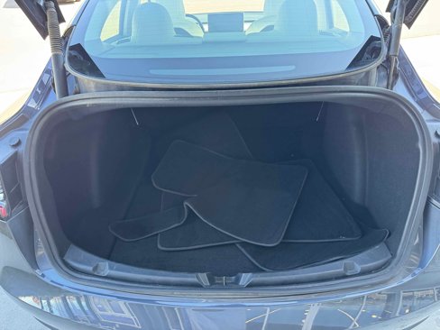 Used 2022 Tesla Model 3 Long Range image 40