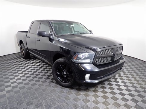 Used 2014 RAM 1500 Express w/ Black Ram 1500 Express Group image 2