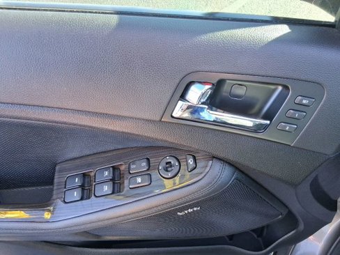 Used 2013 Kia Optima SX w/ Limited Pkg image 15