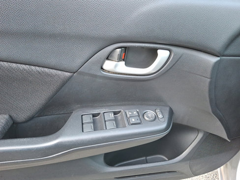 Used 2013 Honda Civic LX image 12