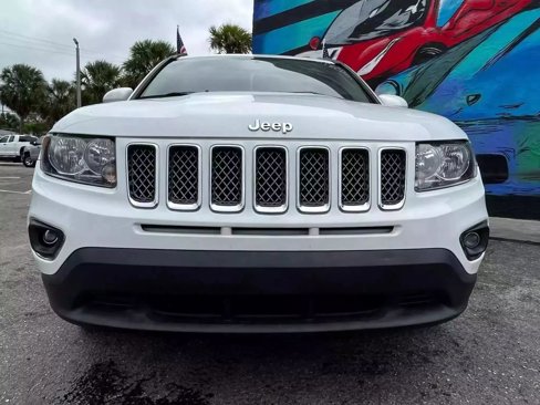 Used 2017 Jeep Compass High Altitude image 3