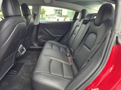 Used 2018 Tesla Model 3 Long Range image 25