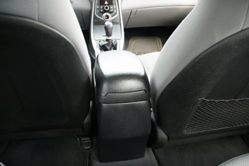 Used 2016 Hyundai Elantra SE image 24