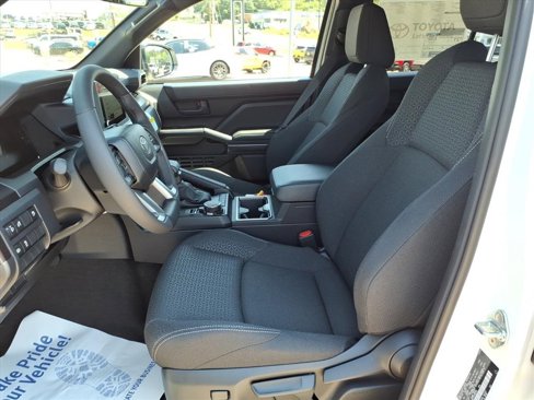 New 2025 Toyota 4Runner SR5 image 12
