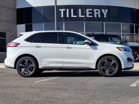 Used 2020 Ford Edge ST w/ Cold Weather Package image 1