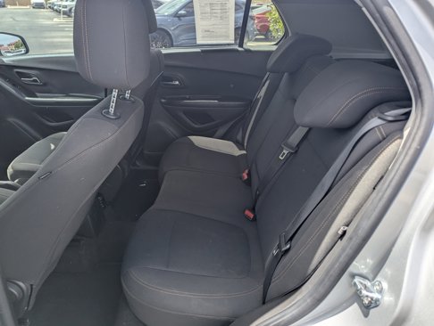 Used 2022 Chevrolet Trax LS w/ Tint and Cruise Package image 8