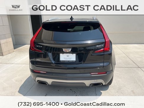 Used 2019 Cadillac XT4 Premium Luxury w/ Cold Weather Package image 3
