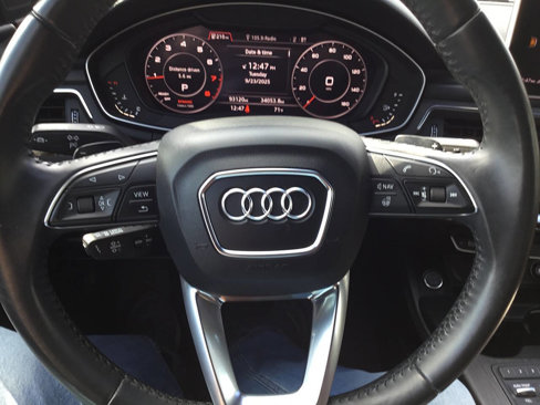 Used 2018 Audi A4 2.0T allroad Prestige w/ Prestige Package image 30