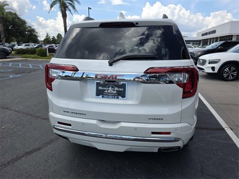 Used 2022 GMC Acadia Denali w/ Denali Ultimate Package image 7