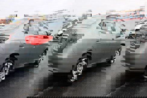 Used 2010 Hyundai Elantra GLS image 3