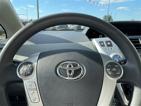 Used 2014 Toyota Prius V Three image 23
