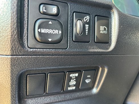 Used 2022 Toyota 4Runner TRD Off-Road Premium image 24