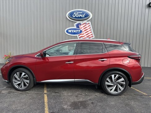 Used 2019 Nissan Murano S image 2