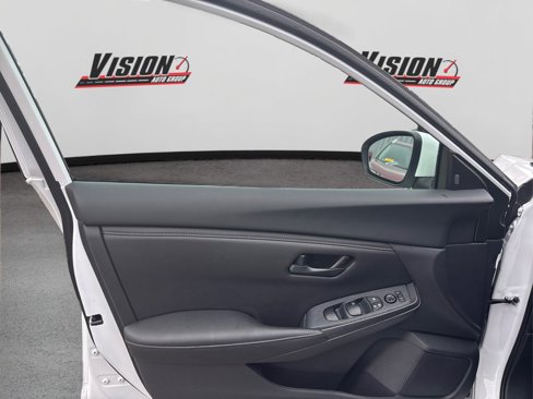 Certified 2025 Nissan Sentra S image 21