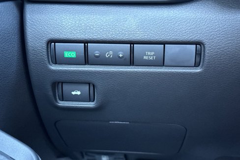New 2025 Nissan Sentra S image 29