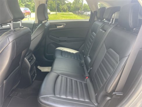 Used 2024 Ford Edge SEL image 22