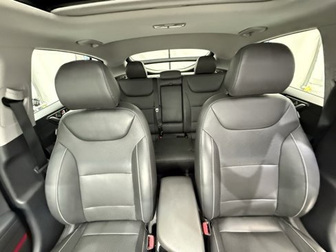 Used 2020 Hyundai Ioniq Limited image 25