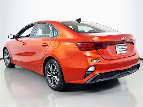 Used 2022 Kia Forte LXS w/ LXS Technology Package image 6