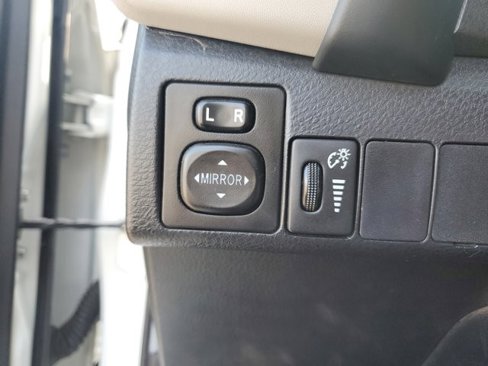 Used 2019 Toyota Corolla LE image 22