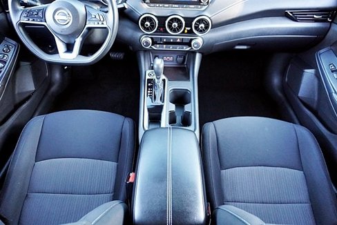 Used 2024 Nissan Sentra SV image 19