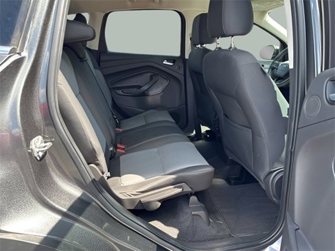 Used 2017 Ford Escape SE w/ Equipment Group 201A image 19