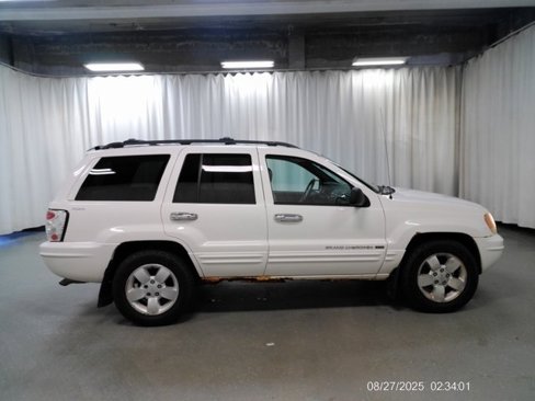 Used 2001 Jeep Grand Cherokee Limited image 3