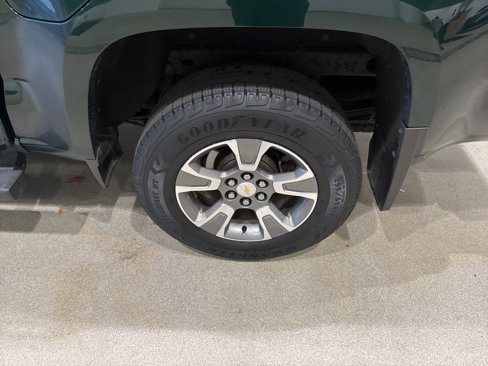 Used 2015 Chevrolet Colorado Z71 image 10