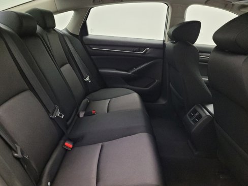 Used 2018 Honda Accord EX image 19