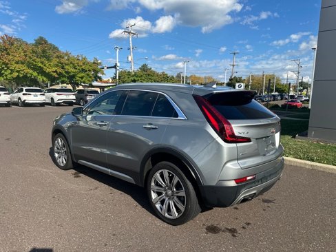 Used 2023 Cadillac XT4 Premium Luxury w/ Technology Package image 3