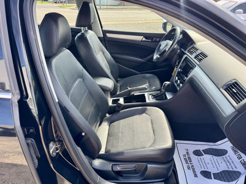 Used 2012 Volkswagen Passat 2.5 SE image 12